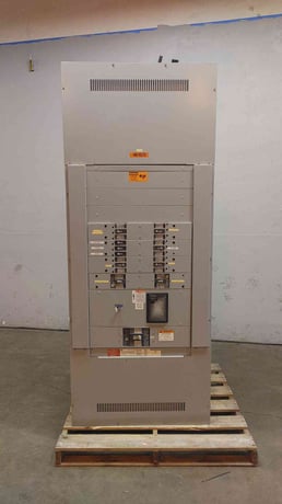 600 Amp. General Electric, Spectra-RMS, Panelboard, (11) Main & Breakers, 3 Phase, 4 Wire, 480Y/277 V - Image 1