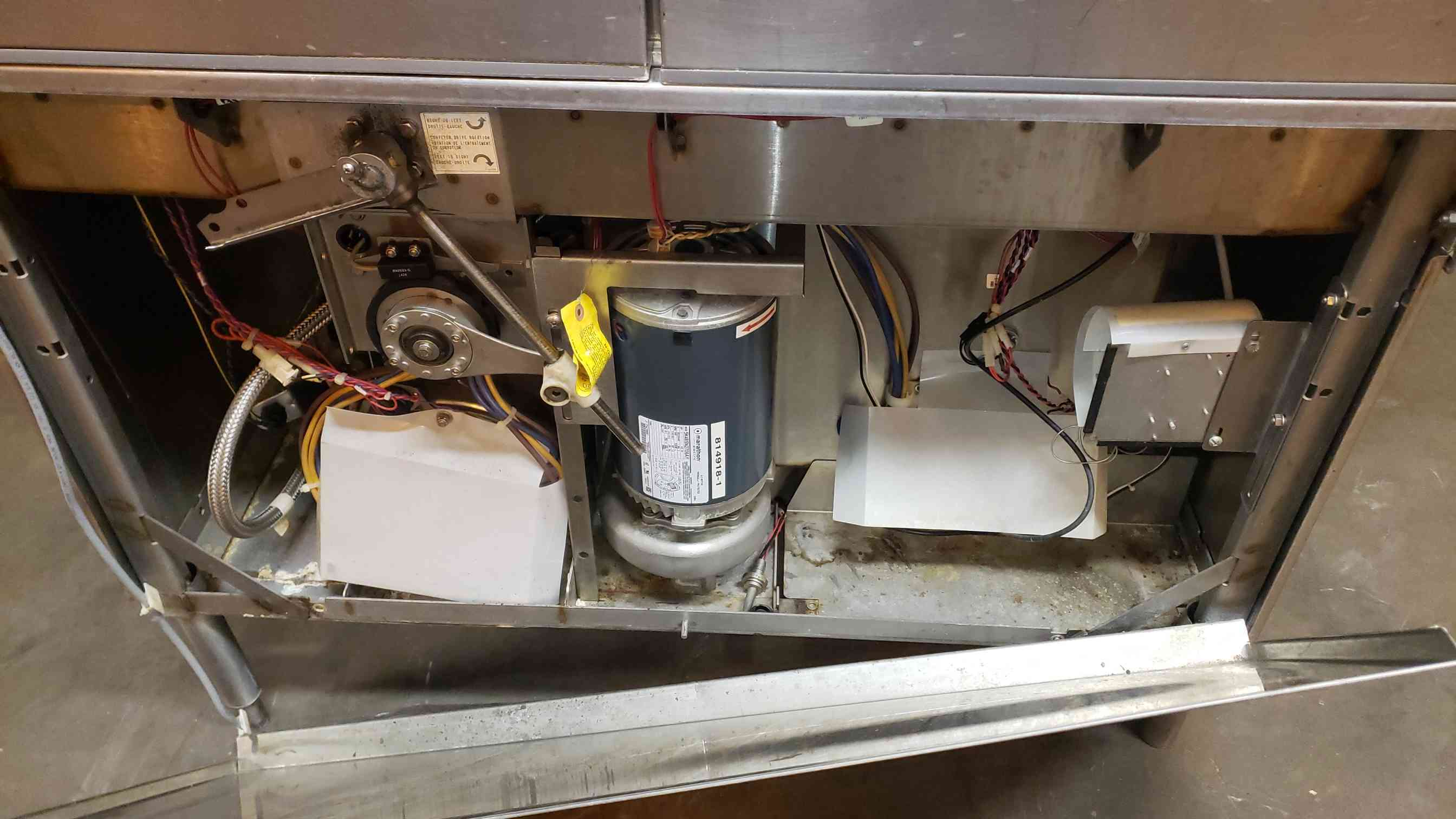 Hobart # CL44E, Commercial Dishwasher, 5 ft./min. Conveyor, 3 Phase, 480 V - Image 4