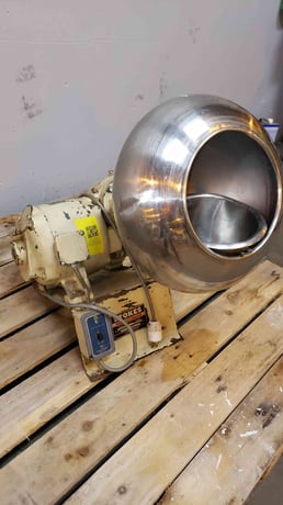 Stokes #29-1, Coating Pan, 16" diameter x 10.5" deep x 9" opening - Image 2