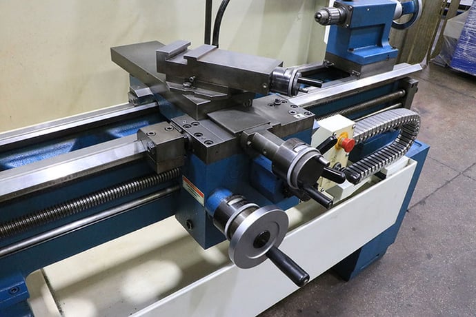 14" x 40" Romi #T-14, engine lathe, 7" swing over cross slide, inch/metric, 3-jaw 6" chuck, 2-Axis digital - Image 5