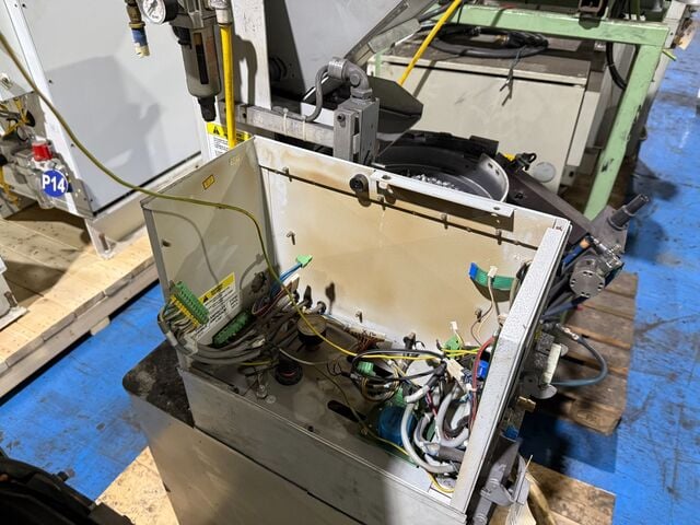 Emhart #ETF12AB, Stud Welder, Parts Only, 120 V - Image 2