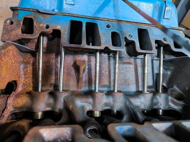 General Motors Chevrolet Chevy #461334 Gasoline Engine 4.3 V6 Truck Van Blue 200 CID, 1989 - Image 6