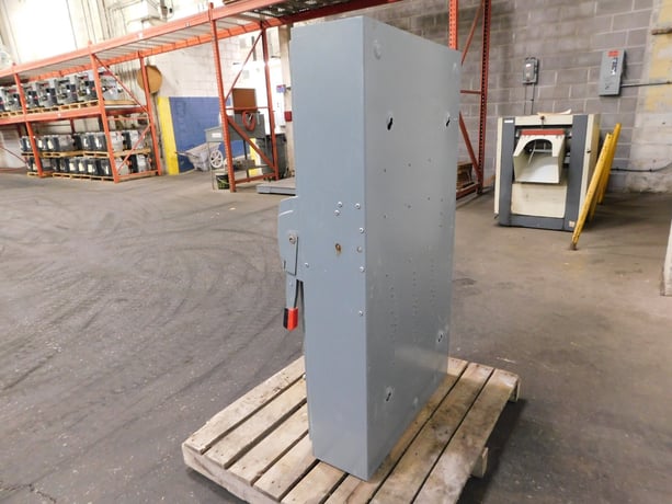 400 Amp. Square D HU365, heavy duty safety switch, 600 VAC, 600 VDC, 3 phase - Image 5