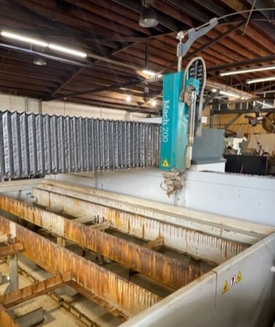 Flow #Mach-200-4020-Pivot Waterjet Cutting System, 6' x 13' table, 60000 psi, 30 HP, 400 ipm, 2020 - Image 3