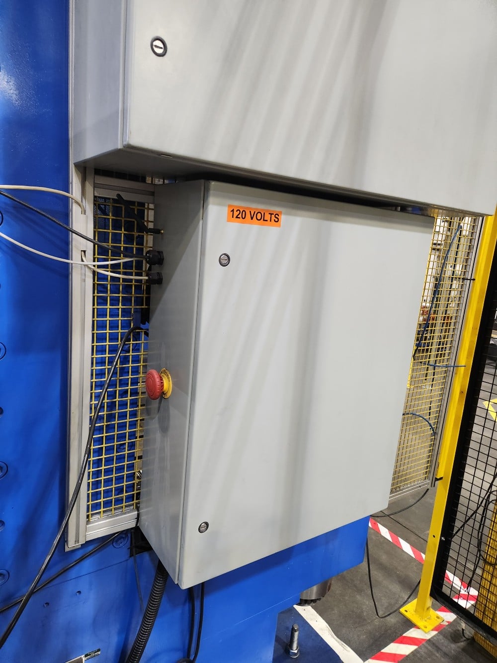 600 Ton, Magnum #MSS4PS600, 42" stroke, 54" open height, 60" x 48" bed, Allen Bradley controls, 2021 - Image 6