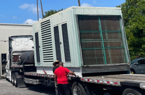 600 KW Cummins #GTA38, 1800 RPM, 480 Volts, enclosed, 261 hours - Image 5