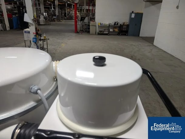 Nilfisk #VHW420, vacuum dust collector, 2.55 kw, 220 volt, p/n 4041200481, seral# 3820211500280, built 2021 - Image 8