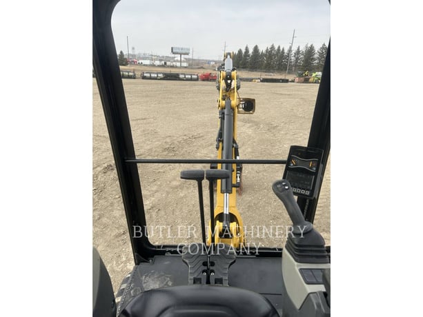 Caterpillar 302-05A CR, Crawler Excavator, 1231 hours, S/N: RHM05519, 2023 - Image 4
