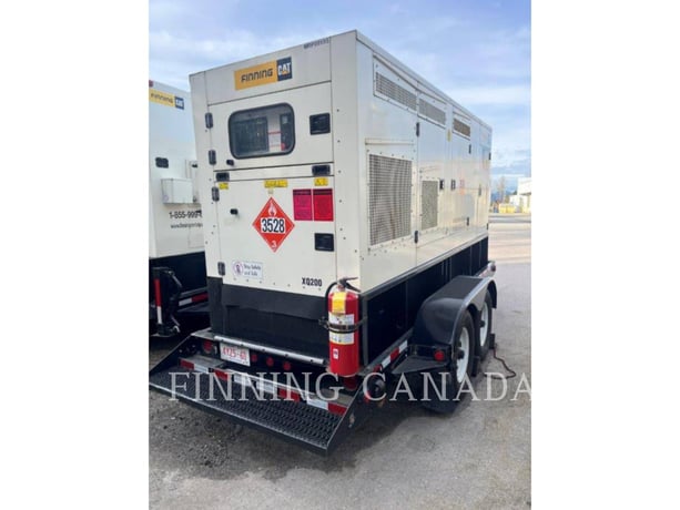 200 KW Caterpillar XQ 200, Mobile Generator Set, Diesel, 1800 RPM, 600V, 9762 hours, 2015 - Image 3
