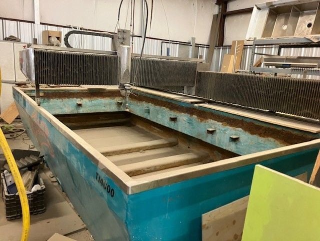 Techni #Techjet-4000, waterjet cutter, 76" x154" table, 60000 psi, good working condition, 2003 - Image 1