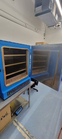 21" width x 19.44" D x 20.75" H Cascade Ovens #CDO-5, Dry & Decarb Oven, 5 cu.ft. capacity, 350°F, 145 FPM - Image 4