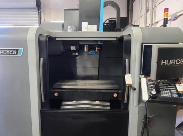 Hurco #VM-20i, 4-Axis CNC vertical machining center, 40" X, 20" Y, 20" Z, 12000 RPM, 20 automatic tool - Image 2