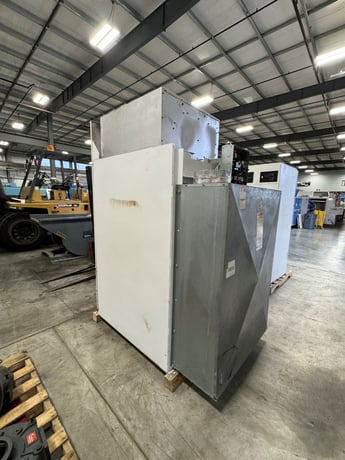 120 Lb. Unimac #UT120N, Natural Gas Heated Dryer, Reversing Cylinder, 300000 BTU/hr., 240 V, 2007 - Image 4