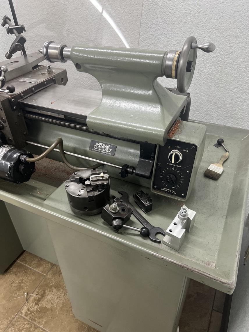 11" x 18" Hardinge #HLV-H, precision tool room lathe, 3-jaw chuck, self contained coolant system, 1982 - Image 7
