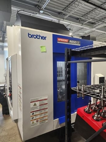 Brother #Speedio-R650X2, 40 ATC, 25.6" X, 16.7" Y, 17.1" Z, 16k RPM, #30, 17 HP, chip conveyor, rotary table - Image 1