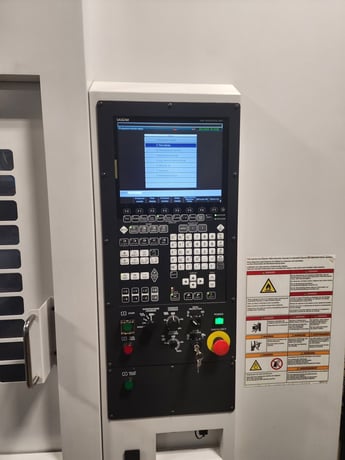 Brother #Speedio-R650X2, 40 ATC, 25.6" X, 16.7" Y, 17.1" Z, 16k RPM, #30, 17 HP, chip conveyor, rotary table - Image 3