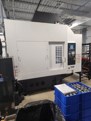 Brother #Speedio-R650X2, 40 ATC, 25.6" X, 16.7" Y, 17.1" Z, 16k RPM, #30, 17 HP, chip conveyor, rotary table - Image 9