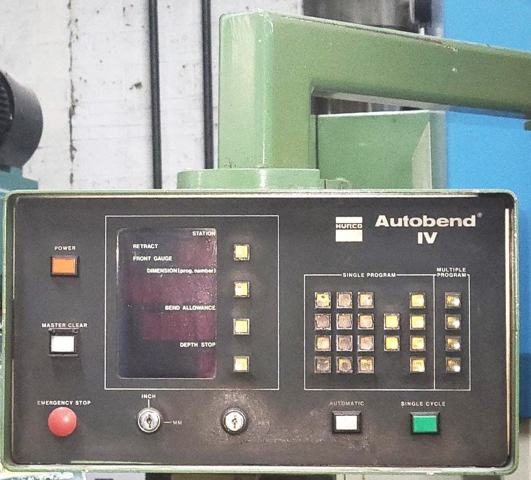 135 Ton, Cincinnati #Series-5, press brake, 8' overall, 78" between housing, 3" stroke, 8" throat, 10 HP - Image 2
