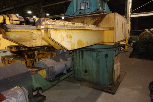 50000 lb. Automatic Feed Co. #507272, 2-Arm Saddle Turnstile, 20 ID capacity, 98" Radius swing, 60" x 60" - Image 1