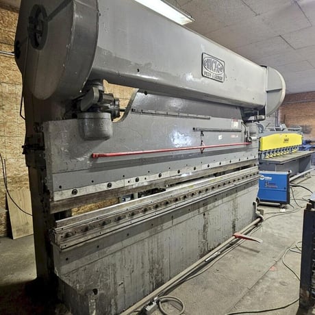 90 Ton, Chicago #410-P-SP, mechanical press brake, 10' overall - Image 1