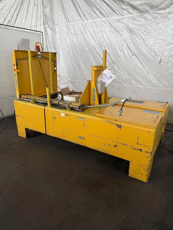 Brudi, hydraulic pallet changer / load transfer station - Image 1