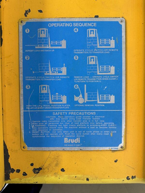 Brudi, hydraulic pallet changer / load transfer station - Image 9
