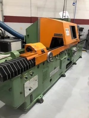Reishauer #UL-1800, thread grinder, 1800mm length of grind, aerospace faciltiy, excellent cond., 1981 - Image 1