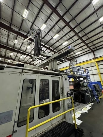 1880 Ton, 540 oz., Cincinnati Milacron #ML1880-540, horizontal plastic injection molding machine, Xstreem ST - Image 4