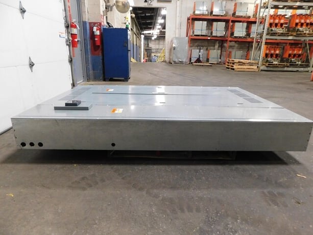 800 Amp. Square D, I-Line panelboard, 4-wire, 480Y/277 Volts, 3 phase - Image 9