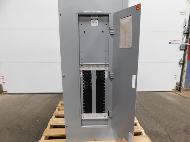 400 Amp. Cutler-Hammer, PRL130CTS, panelboard, 4-wire, 208Y/120 Volts, 3 phase - Image 9