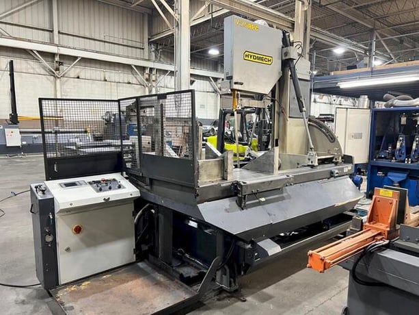 30" x 25" Hyd-Mech #V-25APC-120, automatic vertical bandsaw, tilt frame, 62' powered conveyor, 75-350 FPM - Image 1