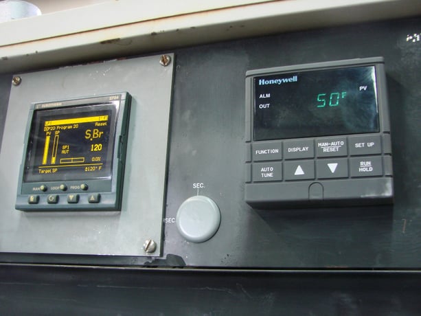 48" width x 42" H x 30" L Despatch #VRE2-35-1, horiz-air, Class A solvent rated, 850&deg;F - Image 5