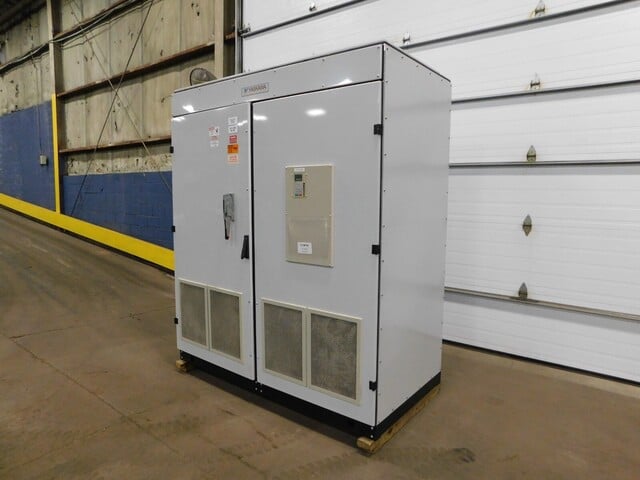900 HP Yaskawa, G544600CB, Vector VFD drive, 1200 FLA, 480 VAC, 3 phase - Image 3
