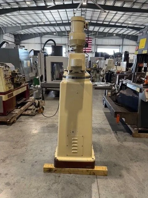 Chevalier #KM-3VS, vertical mill, 10" x50" tbl., 3 HP, 33.5" X, 12" Y, 16" Z, 60-4200 RPM, R8 - Image 6