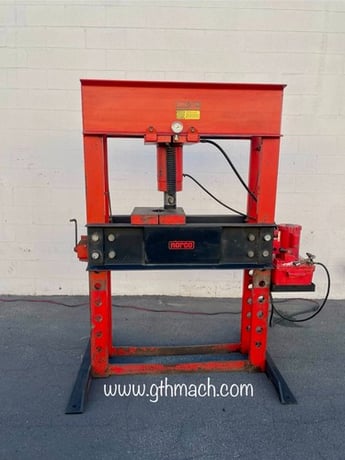 110 Ton, Norco #78110A, H-frame Hydraulic Shop Press, 9" bed rail, 10.25"ram travel - Image 1