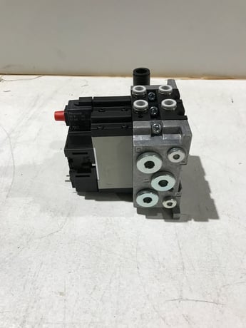 Rexroth #898-512-1012, Air Valve, no box, New - Image 2