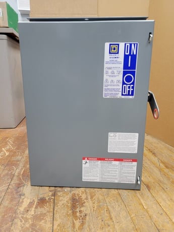 200 Amps, Square D, PQ4220G, Fusible I-Line Busway Bus Plug, 240VAC 3PH 4 Wire Class H - Image 2