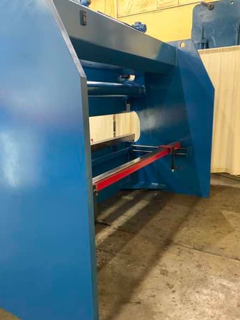 200 Ton, Atlantic #HDE200-12, hydraulic press brake, 12' overall, 124" between housing, 7.8" stroke, 11.8" - Image 3