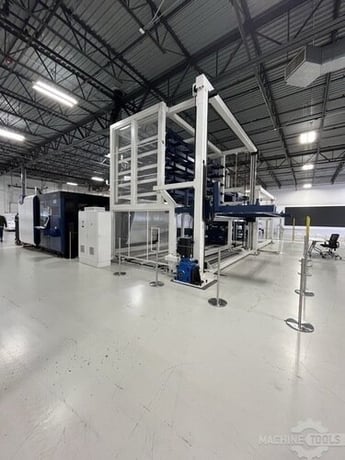 HSG #G4020V 6G, 30000 watt Raycus fiber laser with store4020 6 shelf automation, new - Image 3