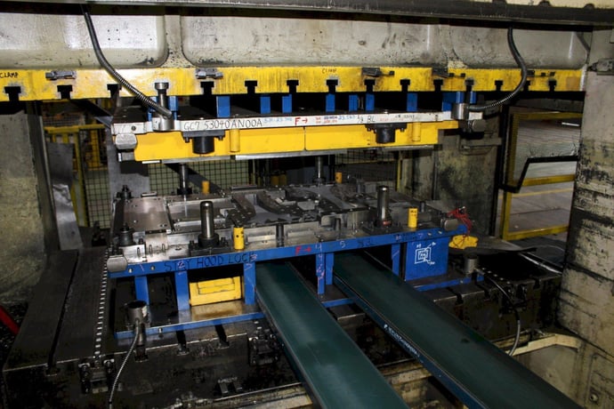 440 Ton, Komatsu #L2M400-3BM, straight side double crank, 11.8" stroke, 27.5" Shut Height, 5.91" adj., 96.46" - Image 5