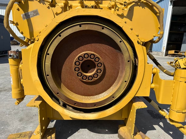 Caterpillar #3512B, industrial engine take out of generator set, 750 hours, 2000 - Image 7