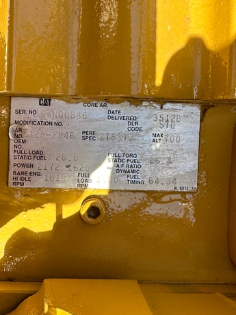 Caterpillar #3512B, industrial engine take out of generator set, 750 hours, 2000 - Image 8