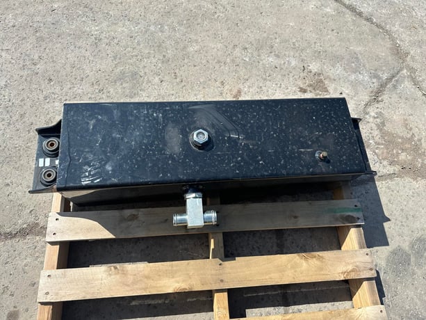 Caterpillar, expansion tank for radiator or heat exchanger, 44" L x 18" W x 9" H, new surplus, 2020 - Image 6