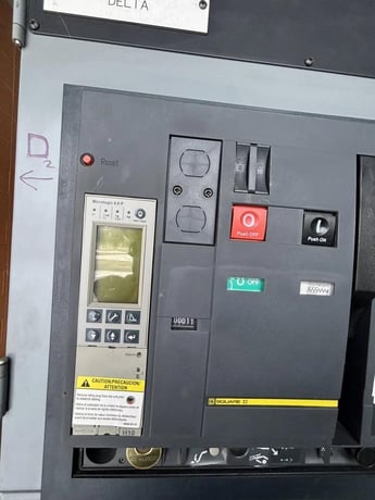 Square D, 1600 Amp, 2200 Volts, 700 Volts, 50 KA Delta Wye Main Breaker, 2006 - Image 8