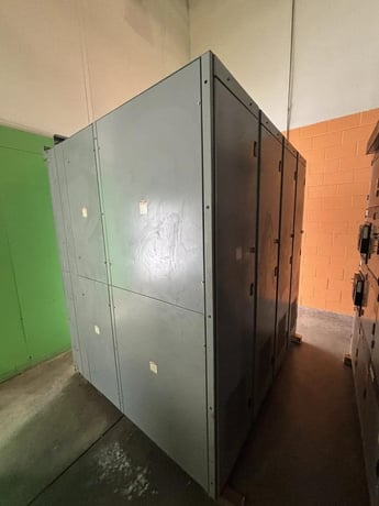 Square D, 1600 Amp, 2200 Volts, 700 Volts, 50 KA Delta Wye Main Breaker, 2006 - Image 10