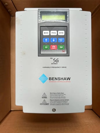15 HP Benshaw, RSI-015-SG-4B, Variable Frequency Drive, 440-480 Volts, 3 phase, 25 A - Image 3
