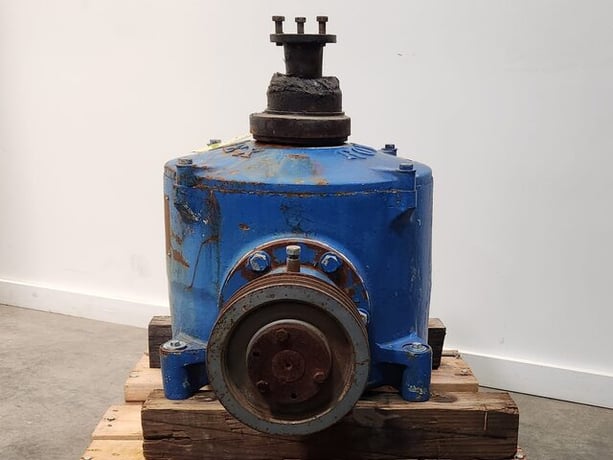 Rotex #SERIES-40, screener parts, gearbox & motor dr, 1/5 HP, 230/460 V., Fr.145T, 1.15 SF, w/ belts & motor - Image 2