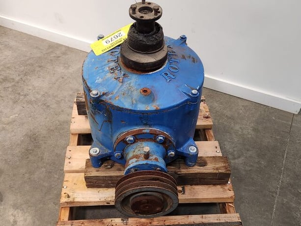 Rotex #SERIES-40, screener parts, gearbox & motor dr, 1/5 HP, 230/460 V., Fr.145T, 1.15 SF, w/ belts & motor - Image 3