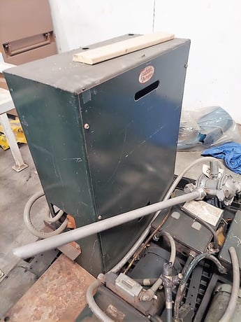 Tubar, box dumper, w/ pressure sense trigger mat, 39" width x 38" H x 48" L - Image 3