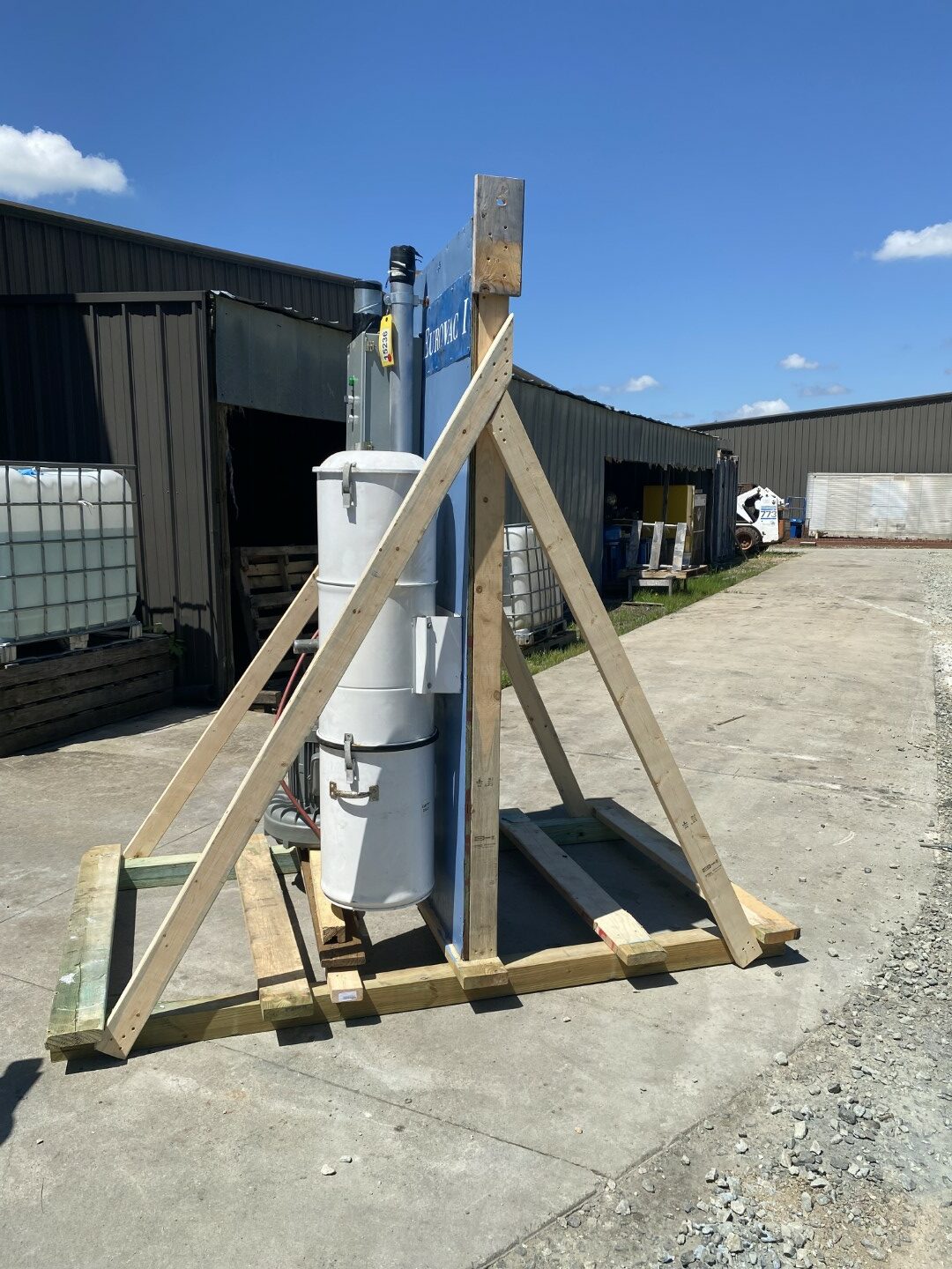 388 CFM, Eurovac #SYS-030-301, industrial central vacuum system, 10 HP, 18" diameter cyclone separator, 10" - Image 4
